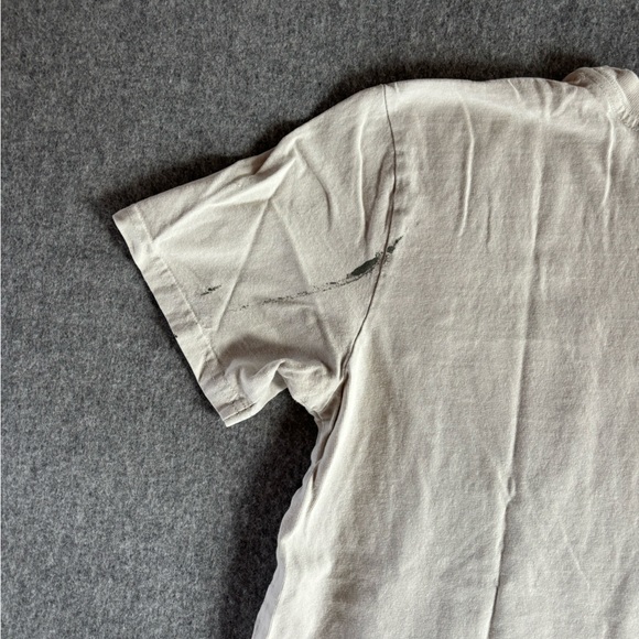 Filson Distressed Tee - Picture 5 of 7